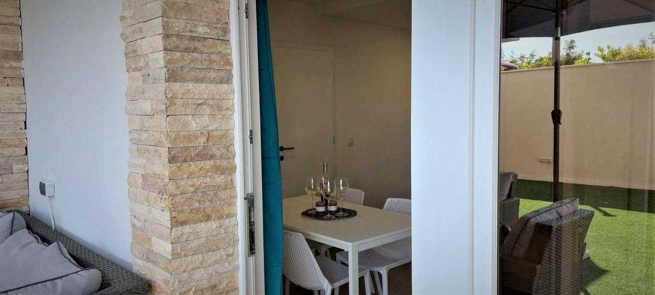 Vip Deluxe Apartment Arian Novaglia Esterno foto